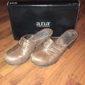 Pair of brown mules!